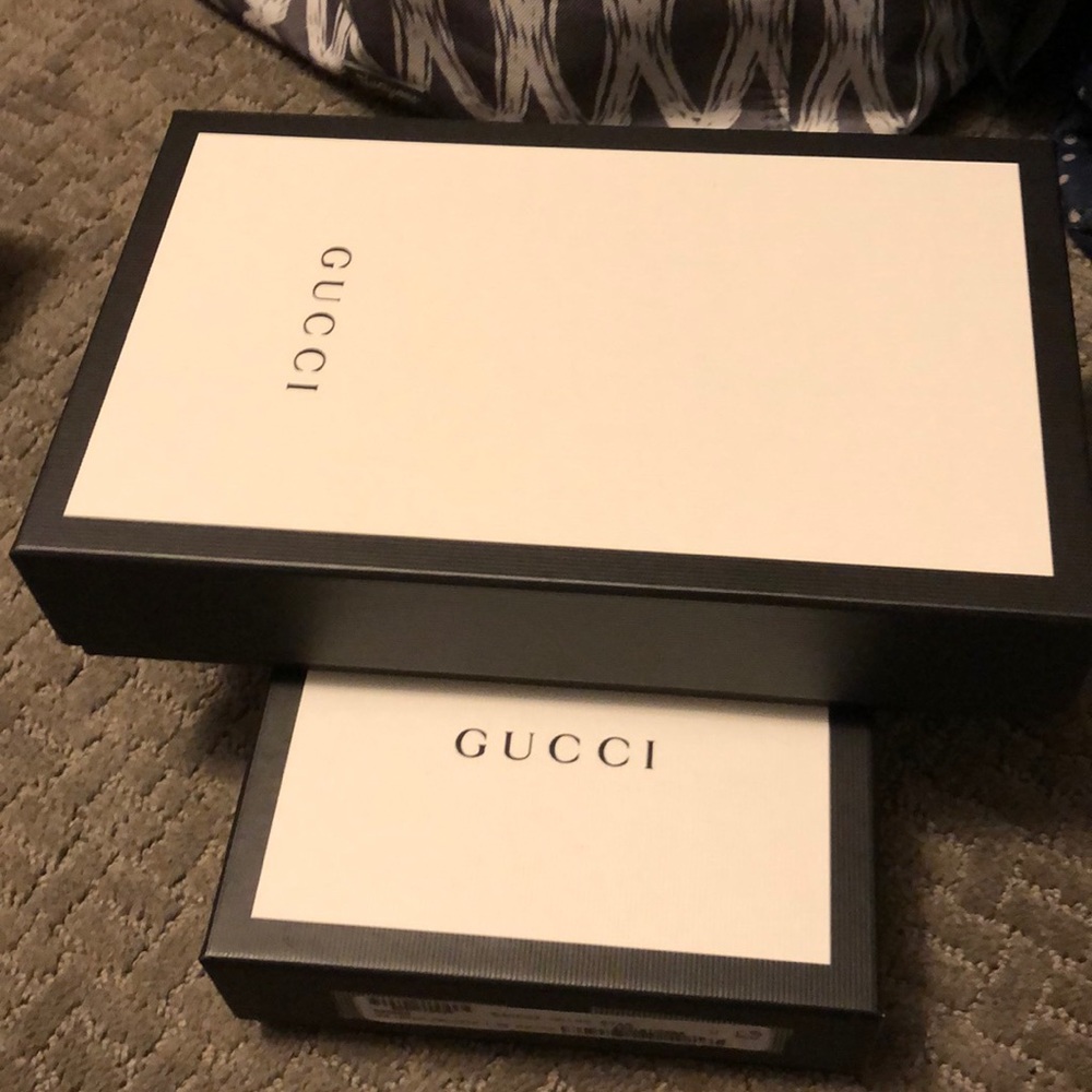 Gucci box
